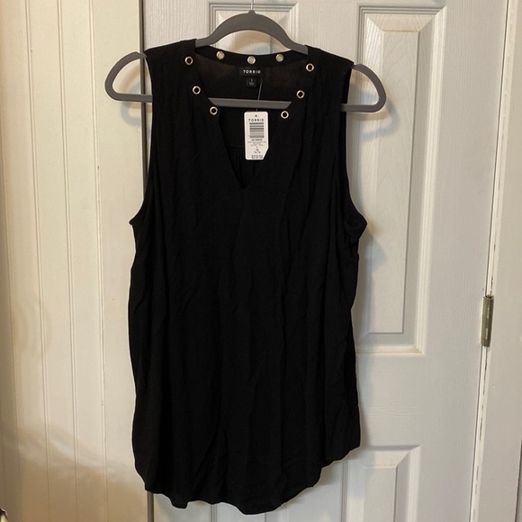 torrid Tops - Torrid crepe grommet tank deep black top size 1 1x 14 16